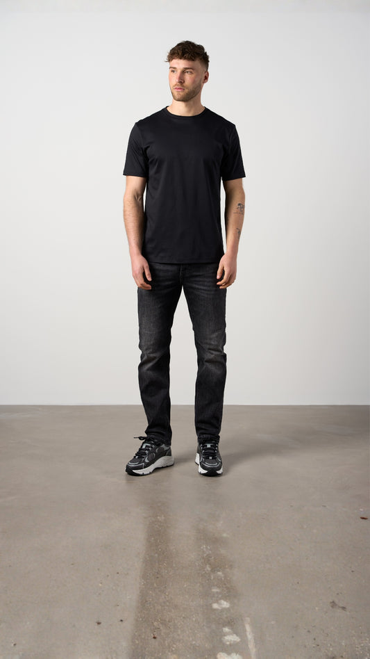 Straight Leg Denim Jeans Black