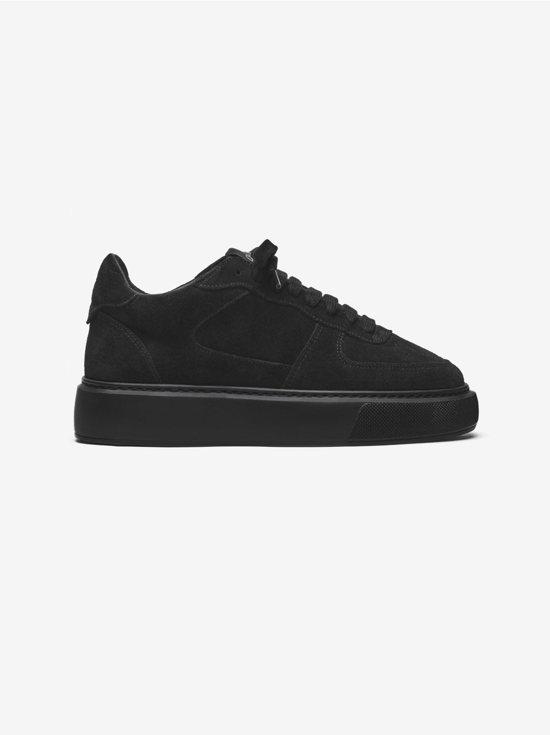 Court Trainer Triple Black Suede â Cleens