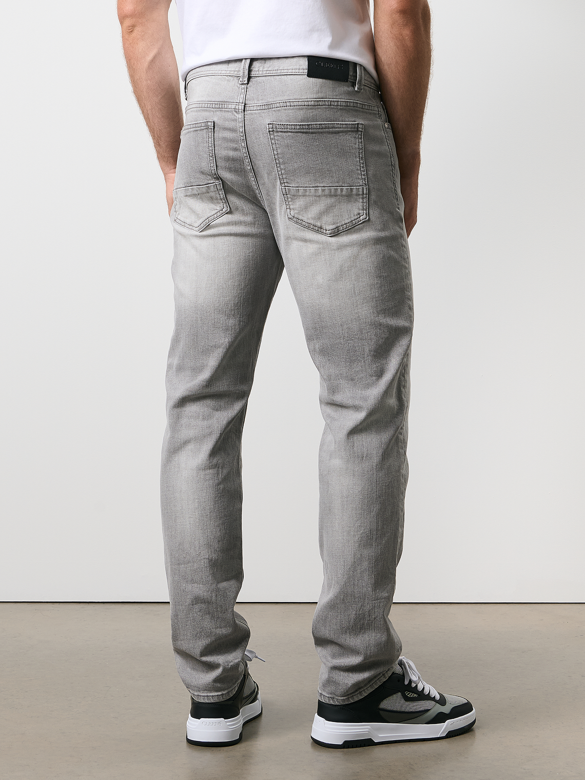 Straight Leg Denim Jeans Light Grey