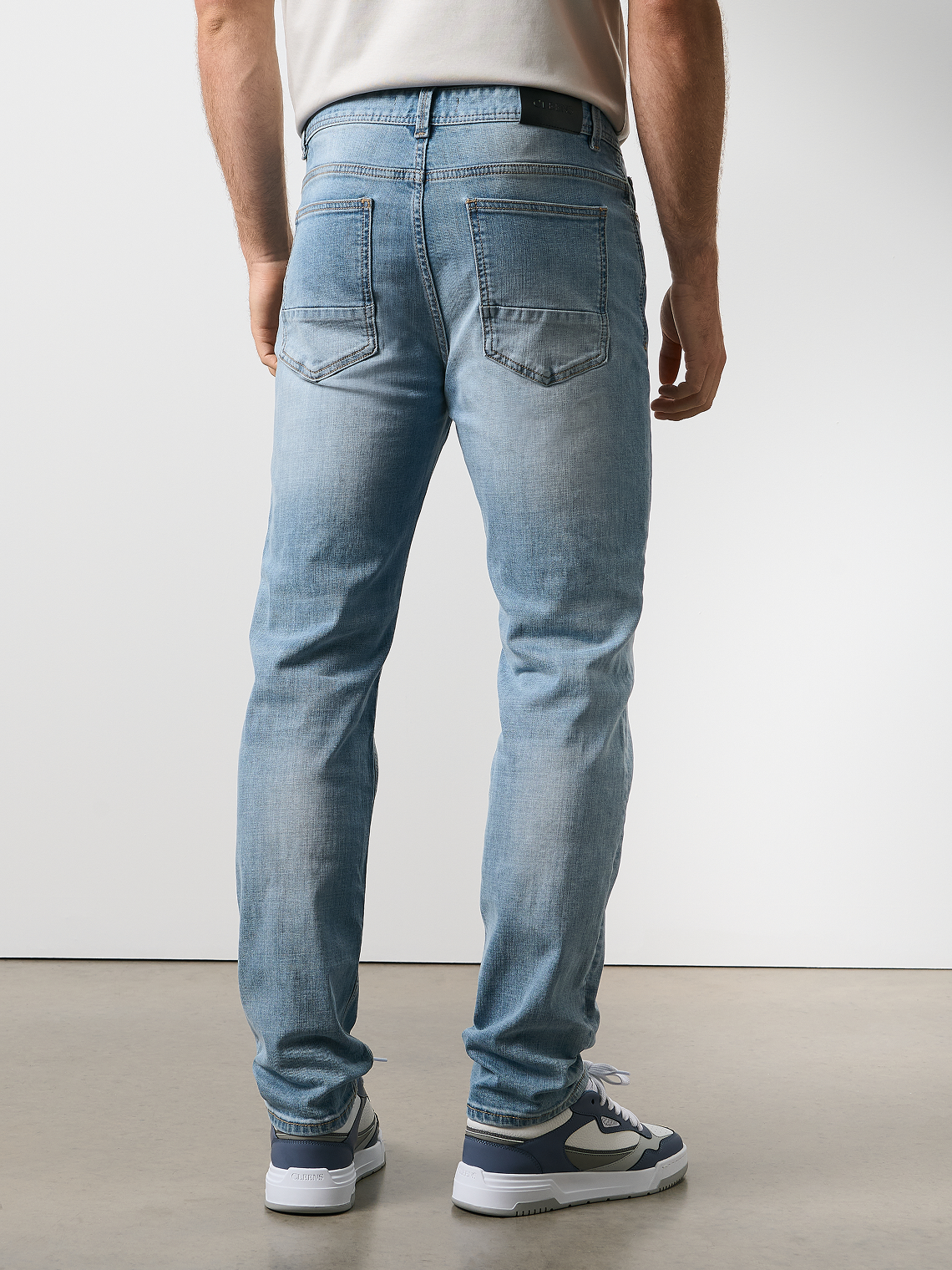 Straight Leg Denim Jeans Light Blue