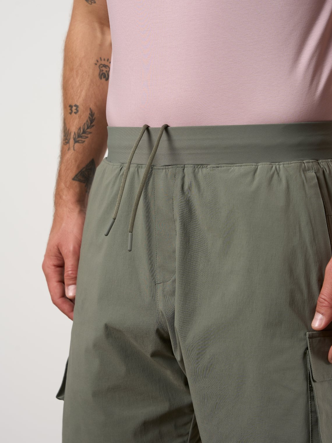 Woven Tech Shorts Washed Sage