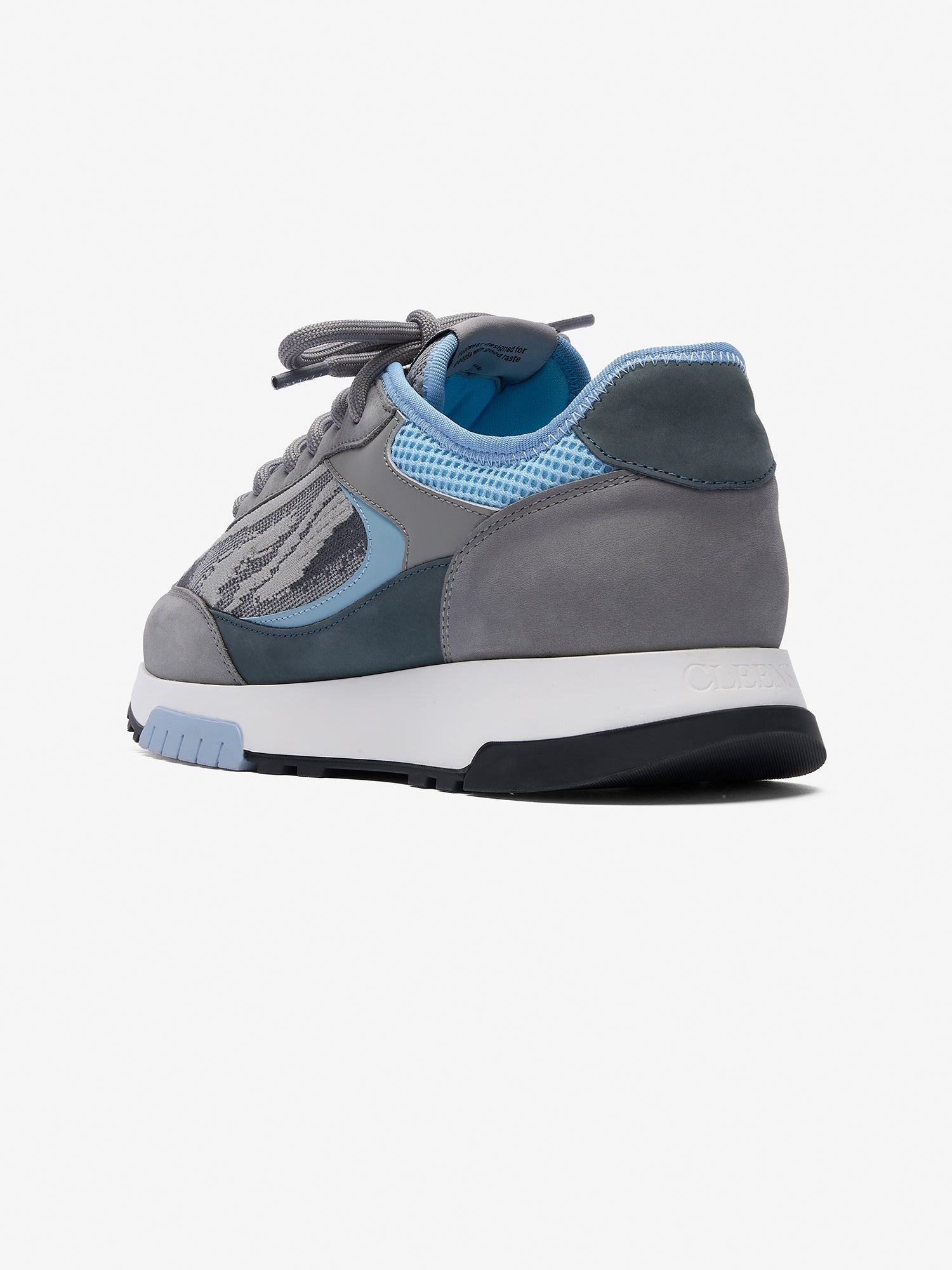 Motion Knit Runner Powder Blue